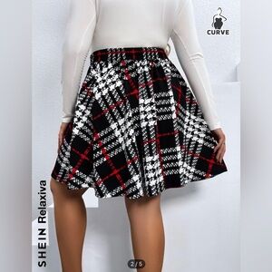 Plaid print Aline ‘skater’ type skirt